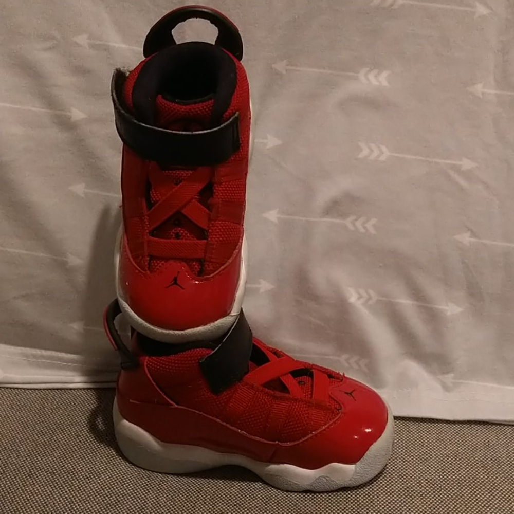 Toddler Red Jordans 5c